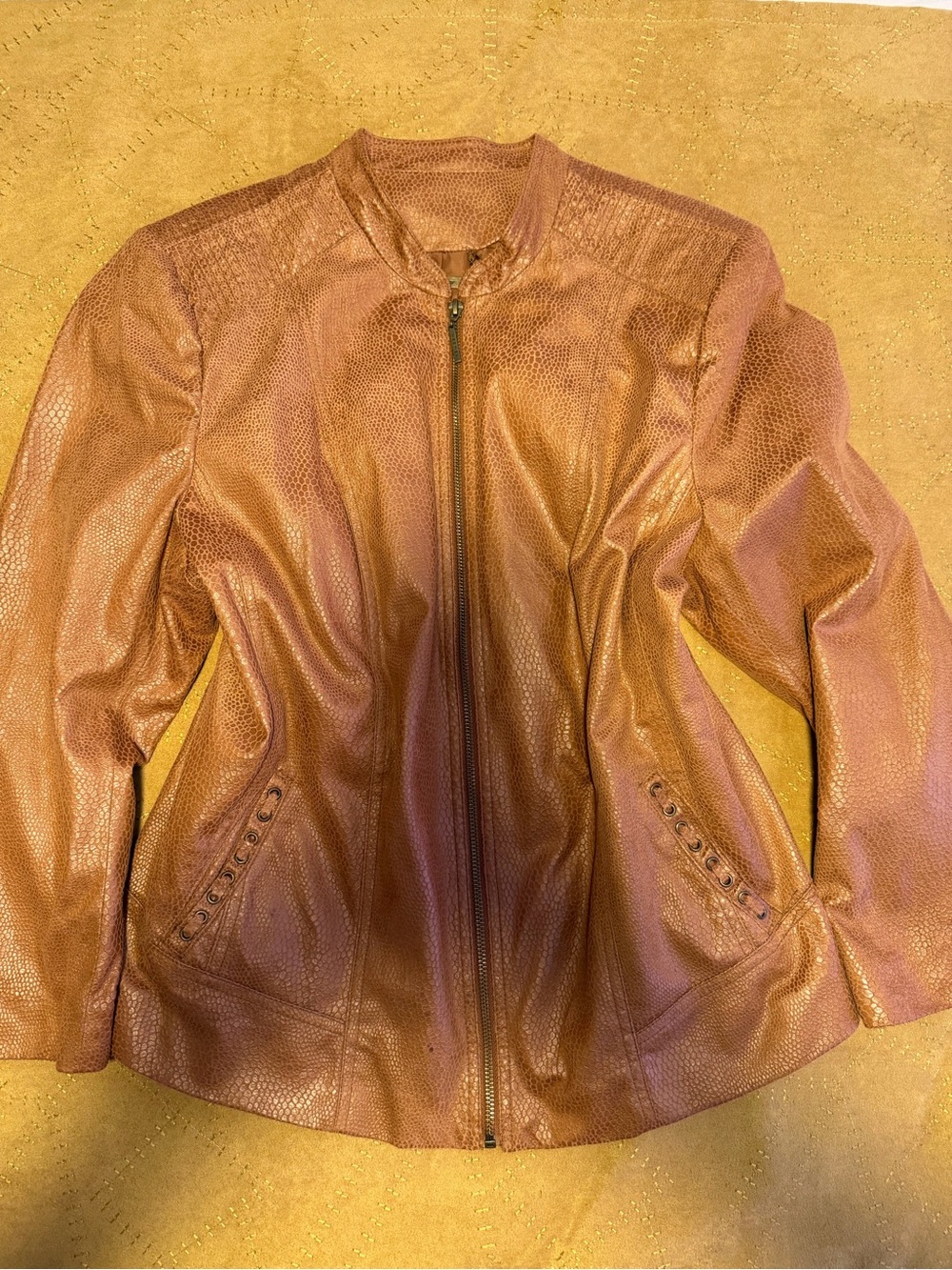 TanJay Women's Zip-Front Faux Leather Jacket in Cognac - NO tag best for l/xl
